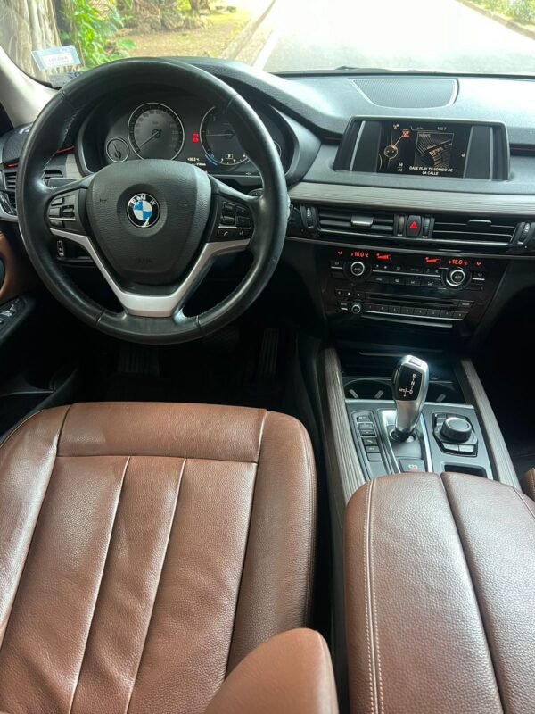 BMW X5 2016 - Imagen 11