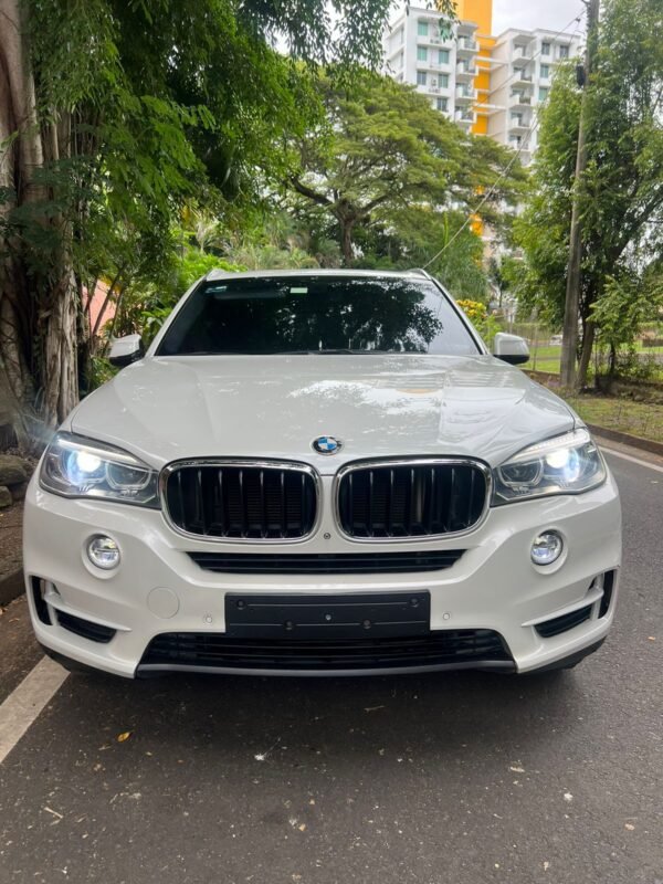 BMW X5 2016 - Imagen 2