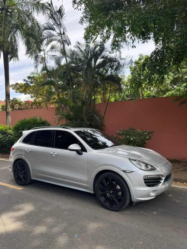 PORSCHE CAYENNE S HYBRID 2014 - Imagen 4