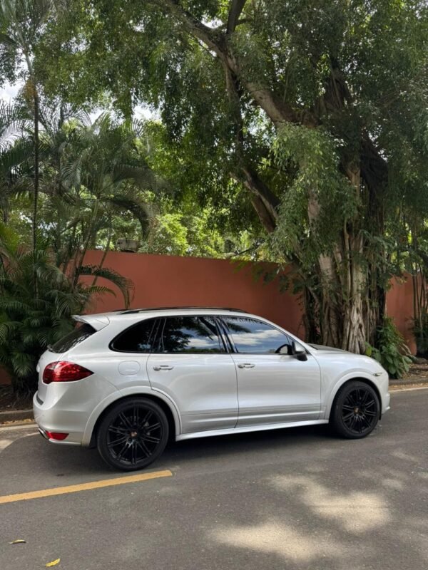 PORSCHE CAYENNE S HYBRID 2014 - Imagen 3